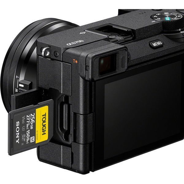 Цифровий фотоапарат Sony Alpha 6700 kit 16-50mm Black (ILCE6700LB.CEC) &mdash; фото